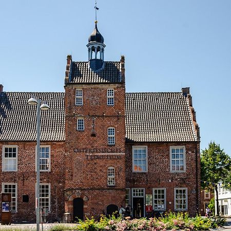 Ferienhaus Sonnenschein - Wohnung 1 Norden Exteriör bild
