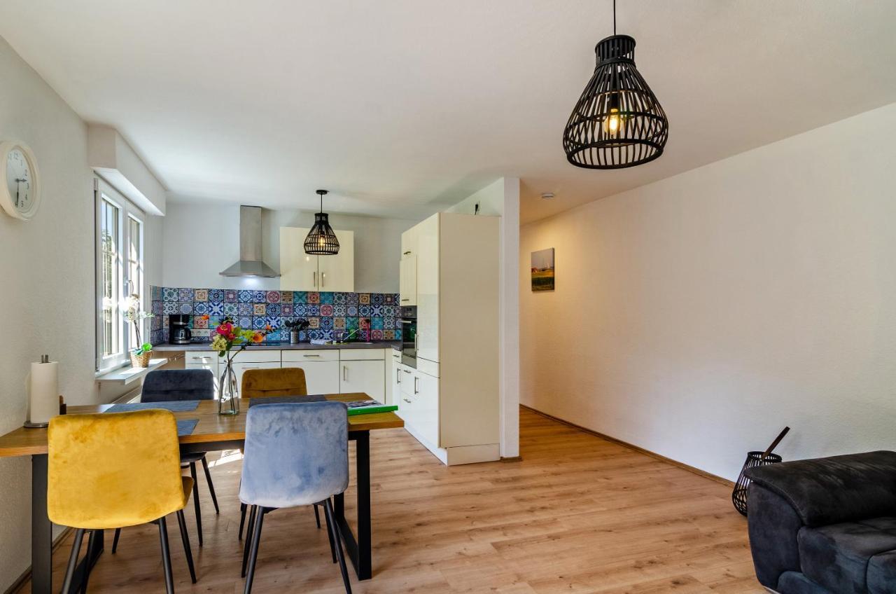 Ferienhaus Sonnenschein - Wohnung 1 Norden Exteriör bild