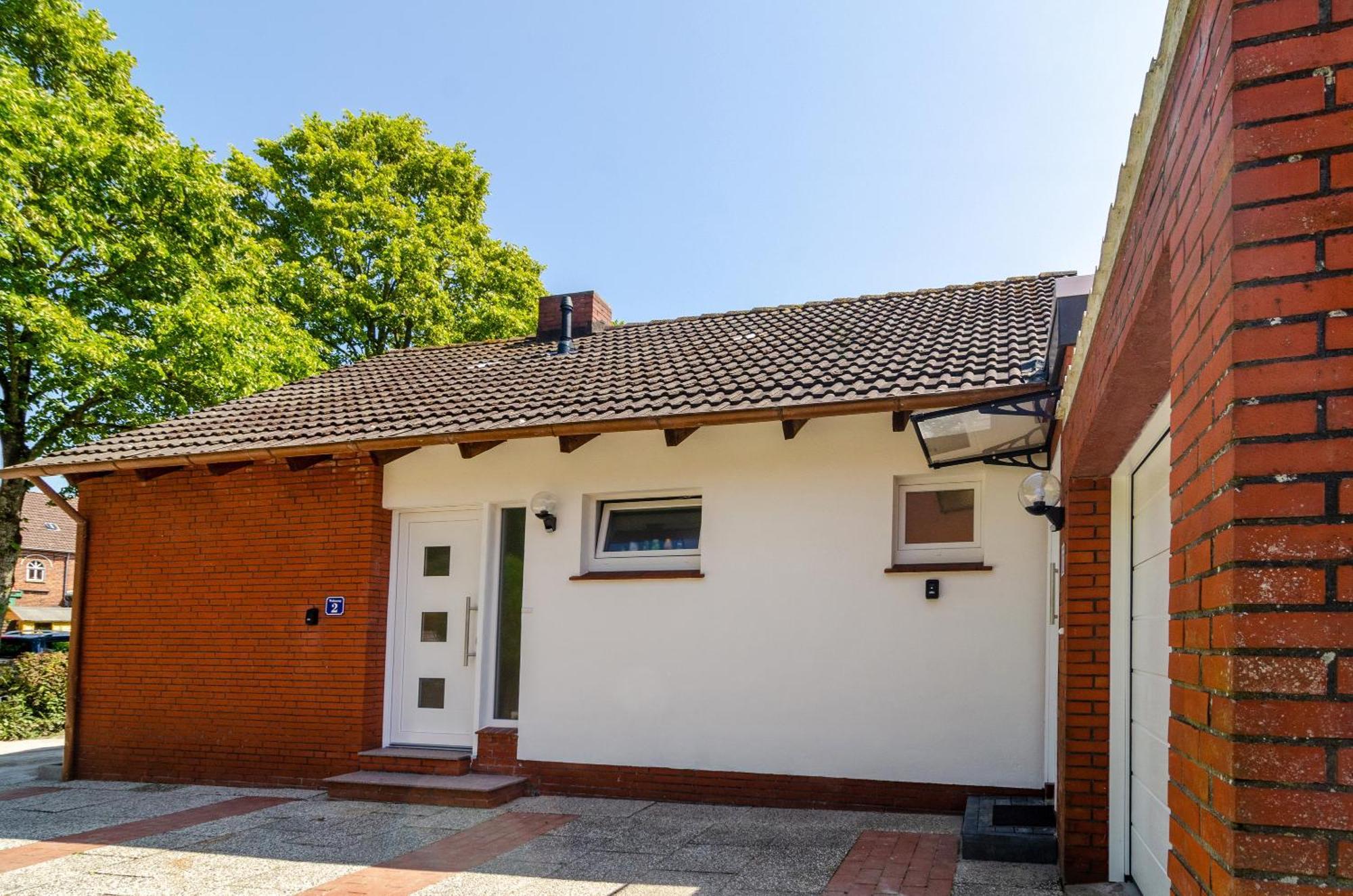 Ferienhaus Sonnenschein - Wohnung 1 Norden Exteriör bild